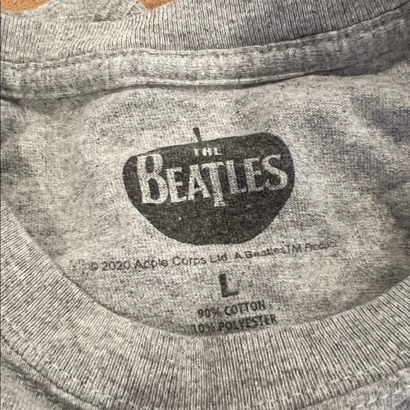 The Beatles All You Need is Love T-Shirt size large - Picture 2 of 2